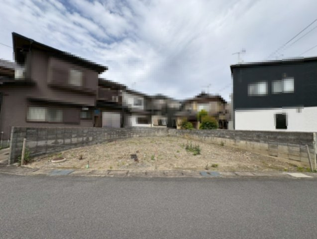 亀岡市篠町柏原の前面道路含む現地写真|接道間口は約11ｍ以上ございます！
