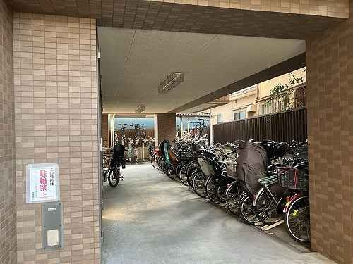 グローリオ十条