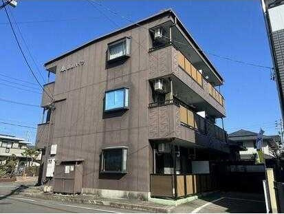 御駒ハイツの外観