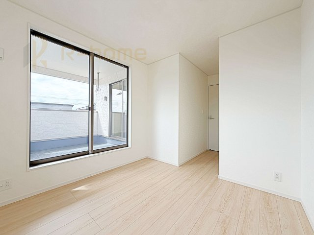つくば市高見原第17　新築戸建て　1号棟の洋室|全居室に収納を完備♪スッキリとした快適な居住空間を確保！
