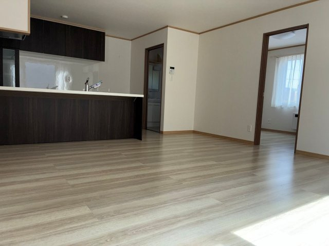 【居間・リビング】の画像