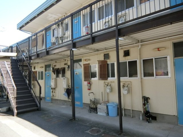 アオイハイツのエントランス