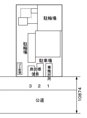 プラシード　Ｙ’ｓの駐車場