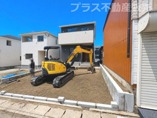 【外観】 | 現地写真。プラス不動産販売なら、現場の全ての棟をまとめてご見学頂けます。