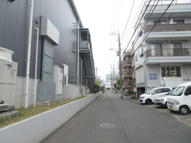 横浜市都筑区池辺町の倉庫