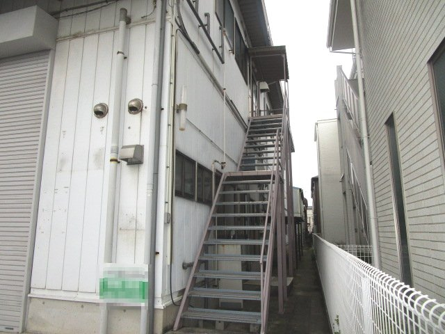 横浜市都筑区池辺町の倉庫