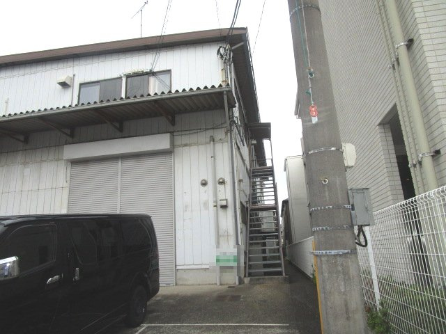 横浜市都筑区池辺町の倉庫