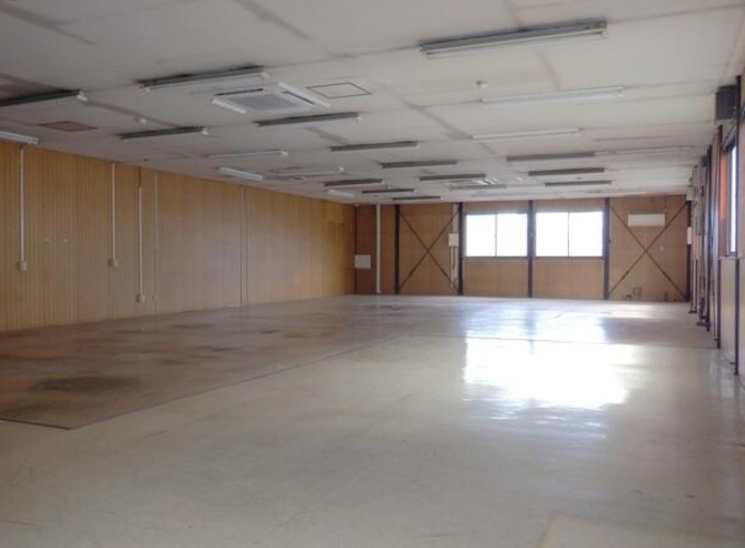 横浜市都筑区池辺町の倉庫