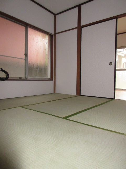 シオンハウスの和室