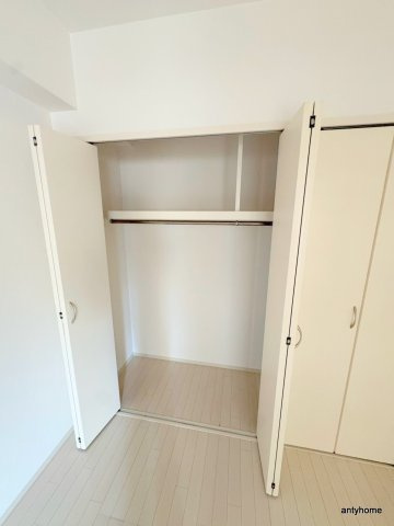 リーゾ　エ　パーネ　仲介手数料無料の収納