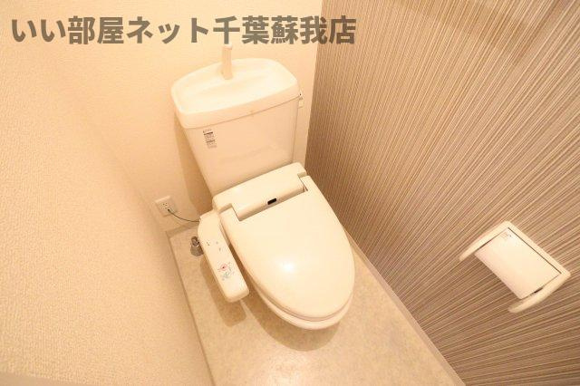 ハイツバンビスのトイレ|落ち着いたトイレです