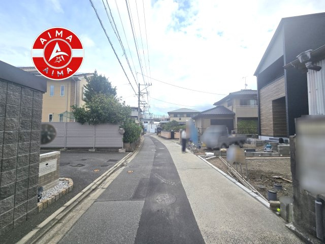 福岡市南区野多目2丁目第2-2棟（1号棟）の外観|前面道路含む現地の写真です。
