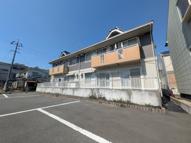 ゼフィール芳泉　B棟