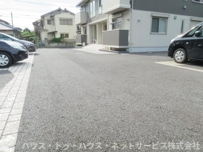 ボヌール新松戸　A棟の駐車場