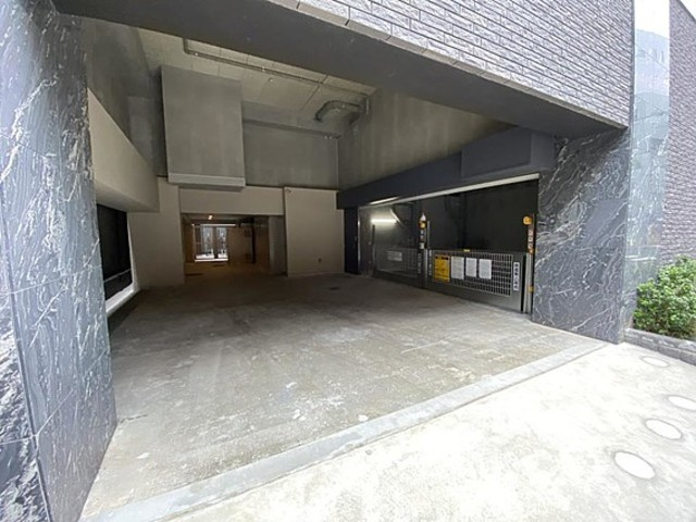 中央区入船１丁目の賃貸マンションの駐車場