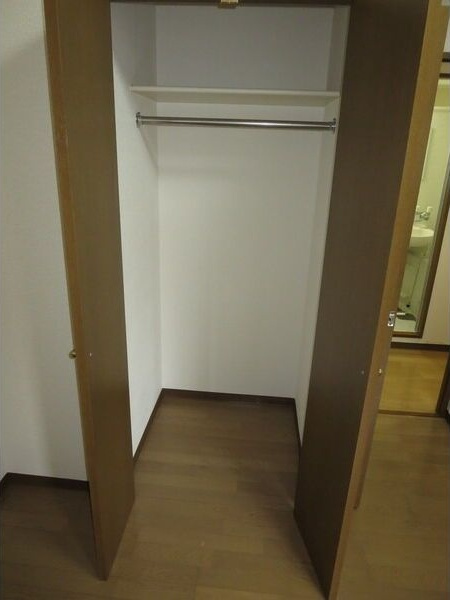 プロビデンス東新町の収納