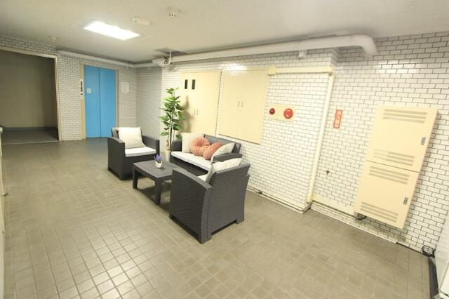 カロディカーサ藤が丘のロビー|前回募集時の写真です。現況優先