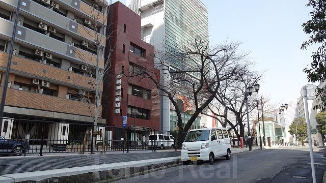 藤和六本木ホームズの外観