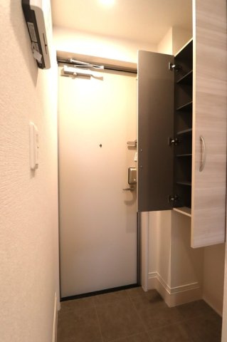 ハイムAGの玄関