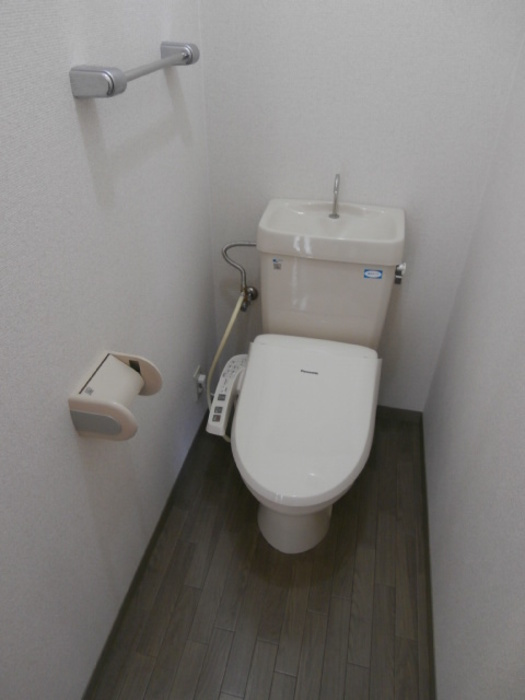 イーストヴィレッジ　B棟のトイレ