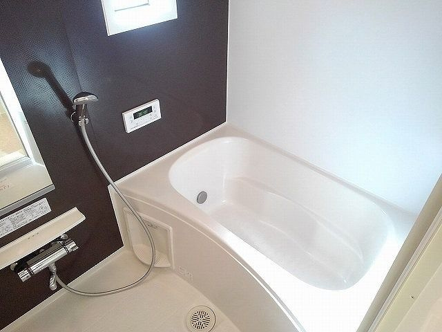 Ｃａｓａ　Ｖｉｏｌａの浴室|きれいなお風呂です