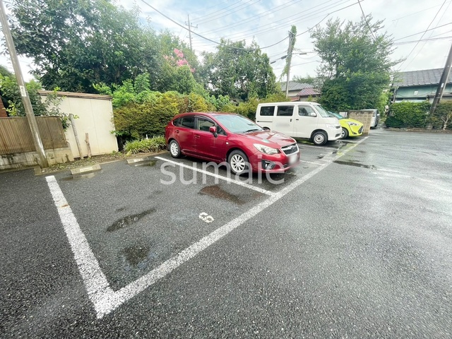 アローザの駐車場|駐車場です。