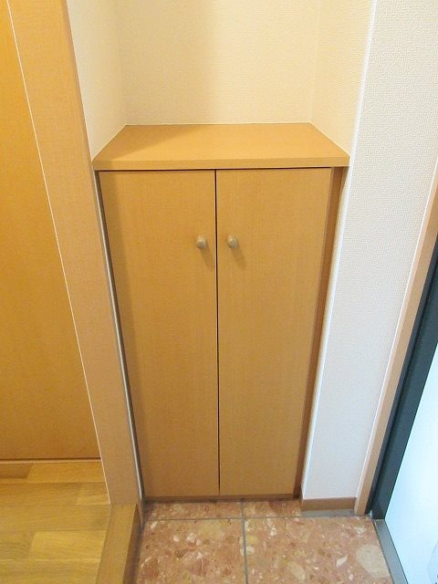 フロール の収納
