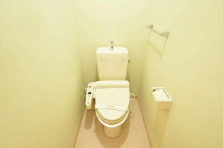 ウォシュレット付きのトイレです♪