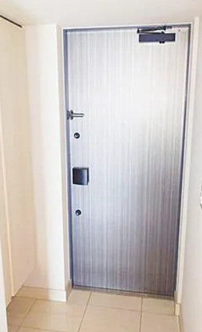 ブラントン蔵前の玄関