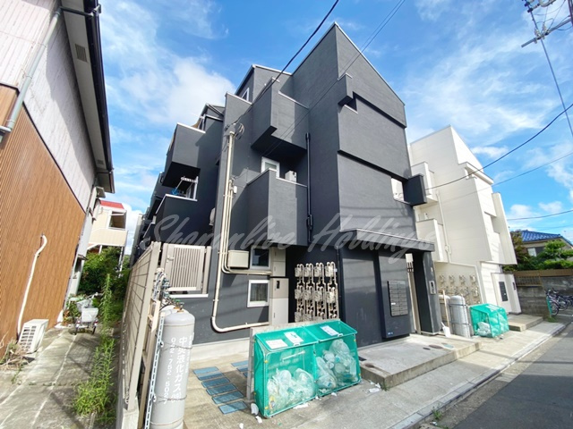 ロワール六浦壱番館