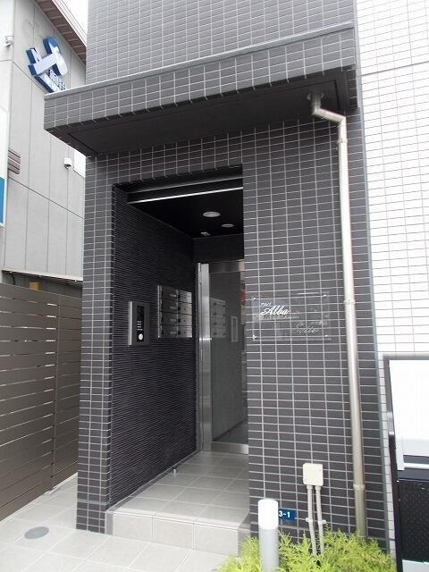 アルバ　セッテのエントランス