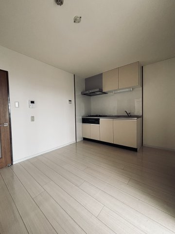 スカイホーム本郷の居間・リビング