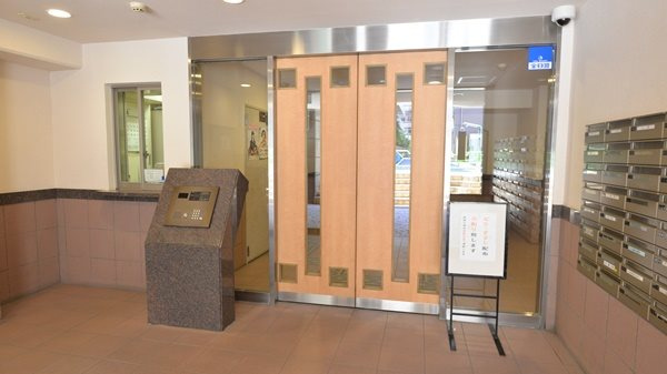 【エントランス】