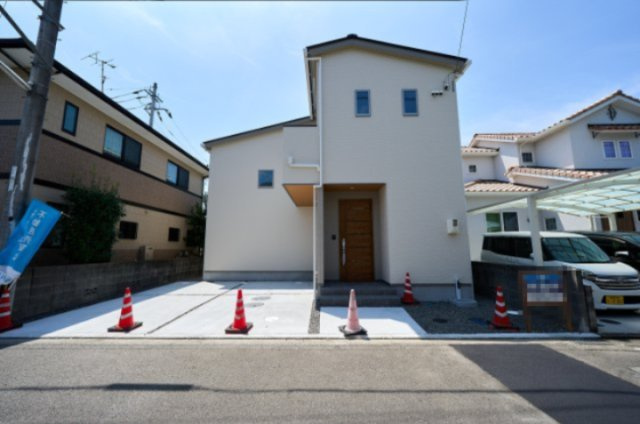南梅本町の新築のおうち　松山市南梅本町新築戸建