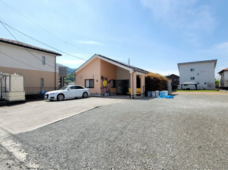 【外観】 | 市川三郷町高田 売事務所・店舗　敷地293坪・平成16年築 | 現在空き家の為、随時ご見学可能です。お気軽にお問合せください。