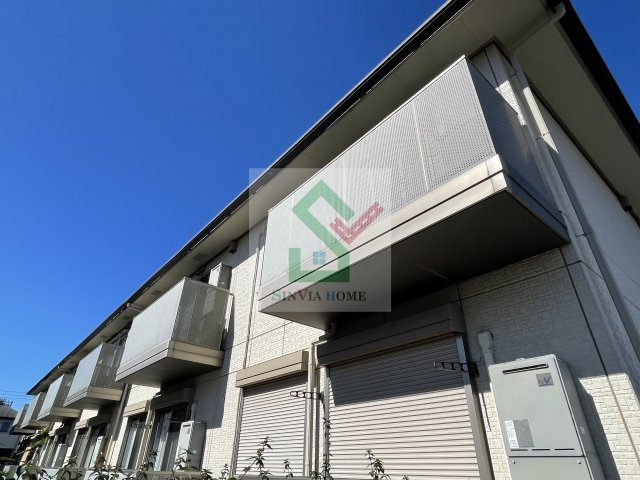 ホワイトフォレストの外観