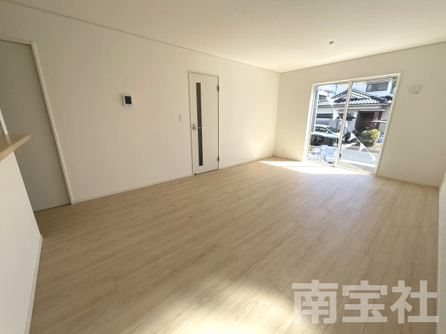 【居間・リビング】