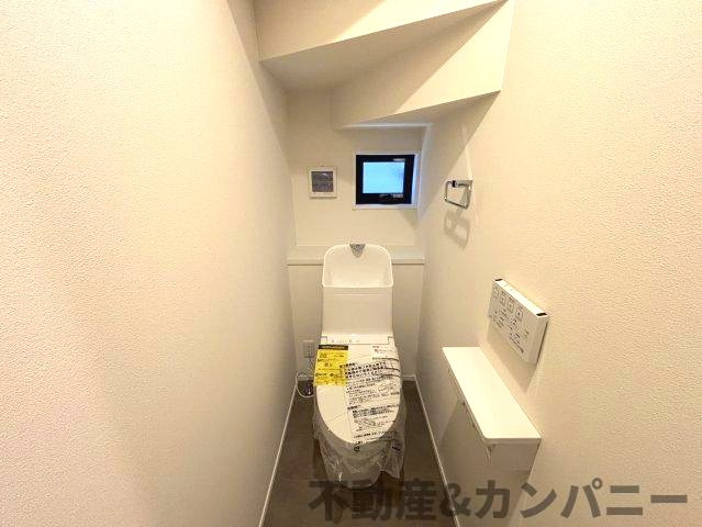 高岡町の新築のおうち3号棟　松山市高岡町新築戸建のトイレ|トイレです