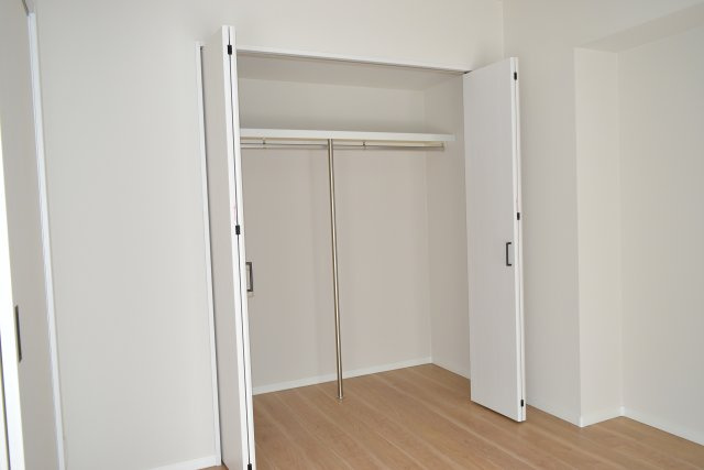 日野市三沢の中古マンションの収納
