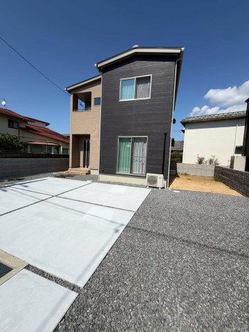 丸亀市中府町４丁目　新築オール電化住宅の外観