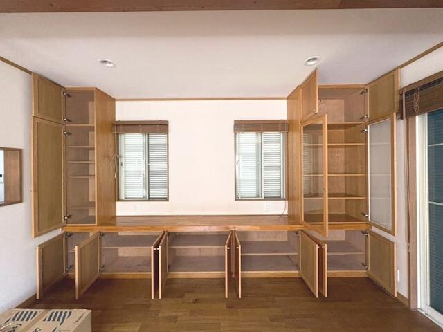 南山田町戸建の収納|※リフォーム中の写真です。