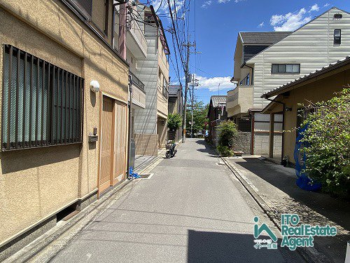 上京区硯屋町 土地の前面道路含む現地写真
