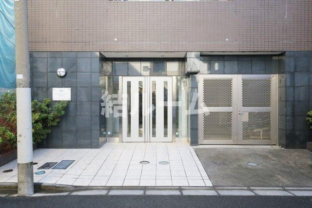 北区滝野川７丁目の賃貸マンションのエントランス
