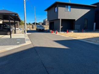 【前面道路含む現地写真】 | 土地　金光町占見新田　48.68坪 | 前面道路です。