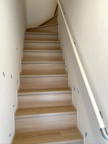 アンジュール西落合の玄関