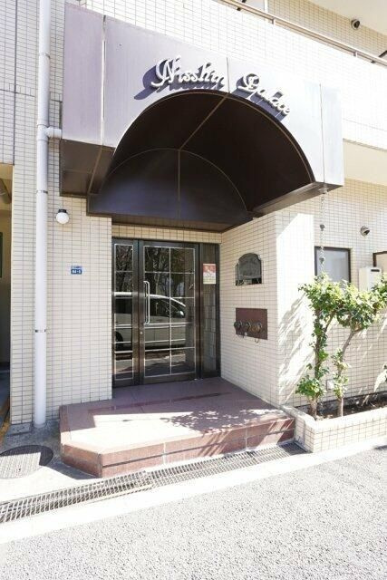 日神パレス西台第３のエントランス