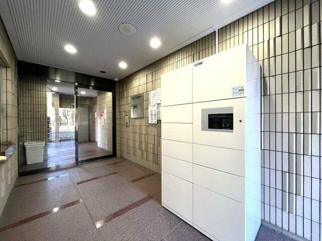 日神パレス西台第３のロビー