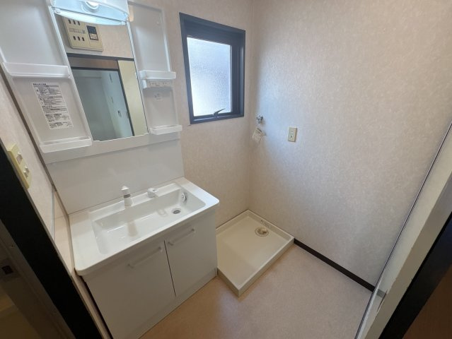 ライオンズマンション学園前第２の洗面所