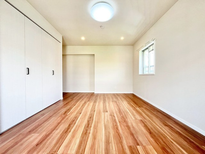 【子供部屋】 | 千里緑丘住宅第14号棟 | エイブル売買事業部では、箕面市・豊中市・吹田市・池田市・茨木市・高槻市の北摂エリア全域で、物件のご紹介を致しております。北摂エリアにて購入物件をお探しの際は、当社までお問合せ下さいませ。