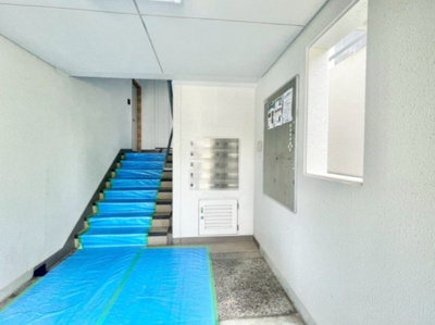 【その他共用部分】 | 千里緑丘住宅第14号棟 | 現在ご返済中のカーローン・カードローン・教育ローンなどを住宅ローンに一本化したり、家具家電購入費用・引越し費用を住宅ローンと組み合わせるなど、お客さまにメリットの多い住宅ローンのご提案が可能です。